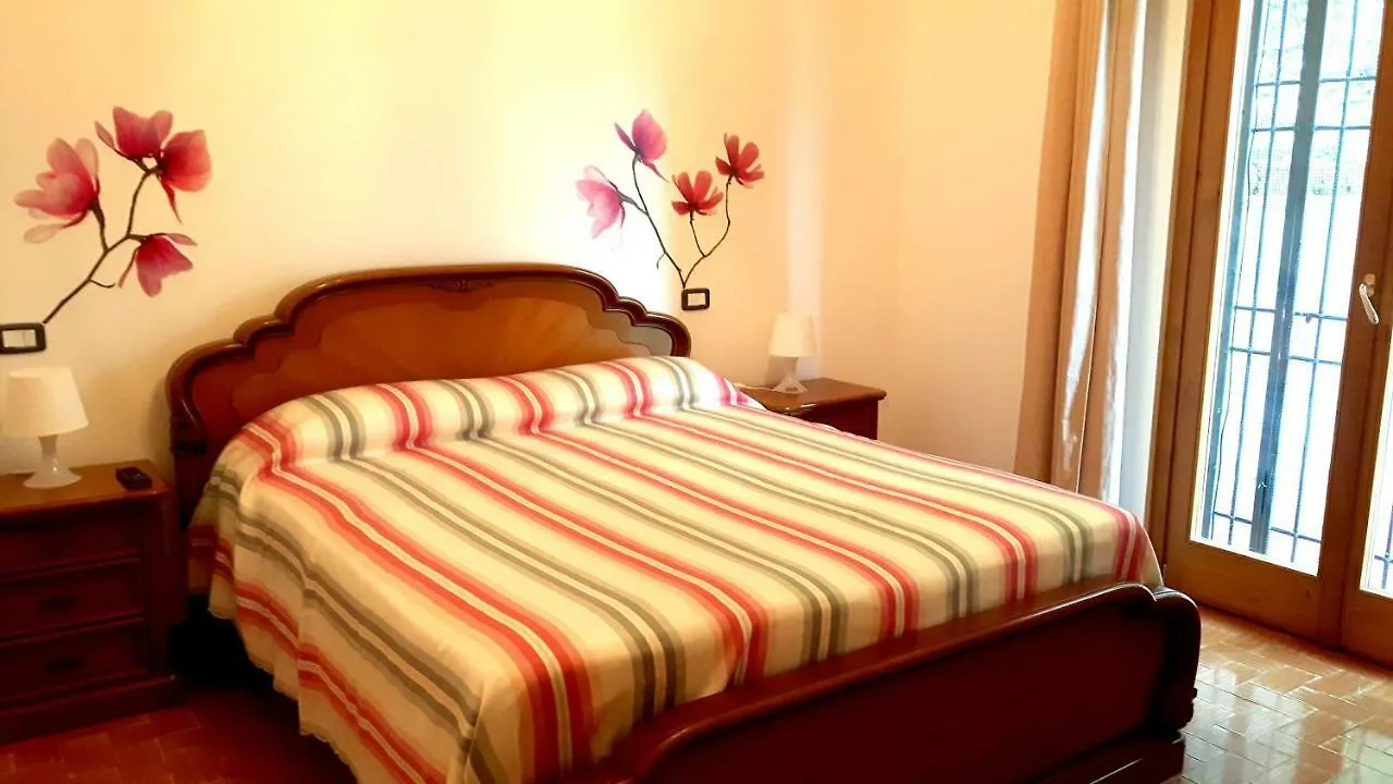B&B Il Poggio Salo Bed & Breakfast